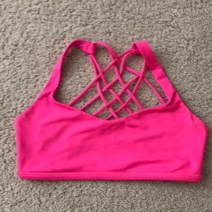 Women’s lululemon sports bra. Hot pink.
